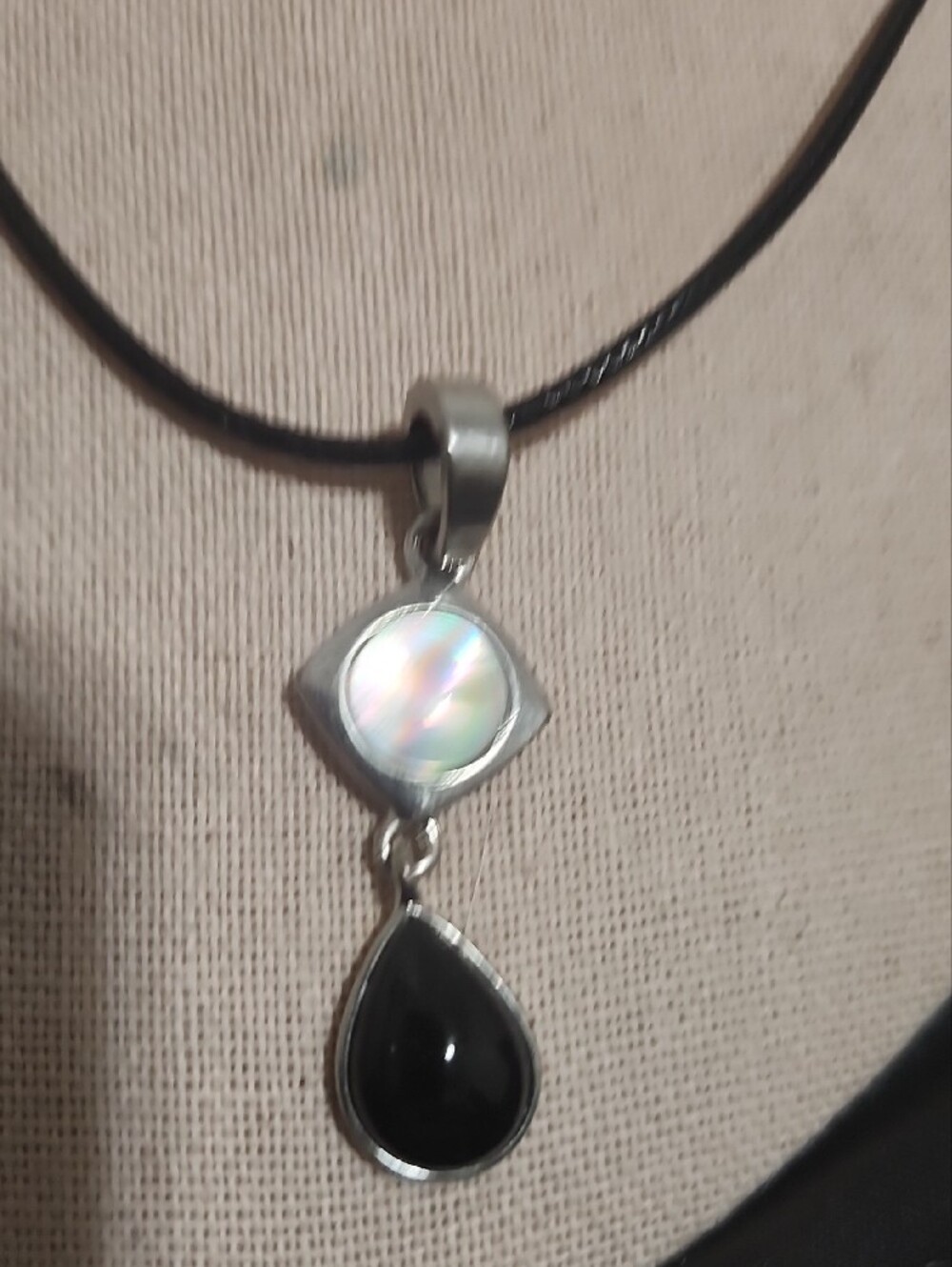 Handcrafted Eclipse Tear - Picture 4 of 5